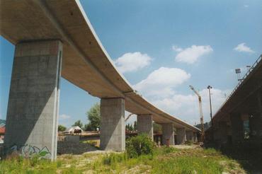 Žilina Motorway Feeder, left-bank road, Stage I, Works 2 - Bridge over the    River Váh near Teplička