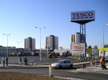 Hypermarket TESCO Šaľa - Veča